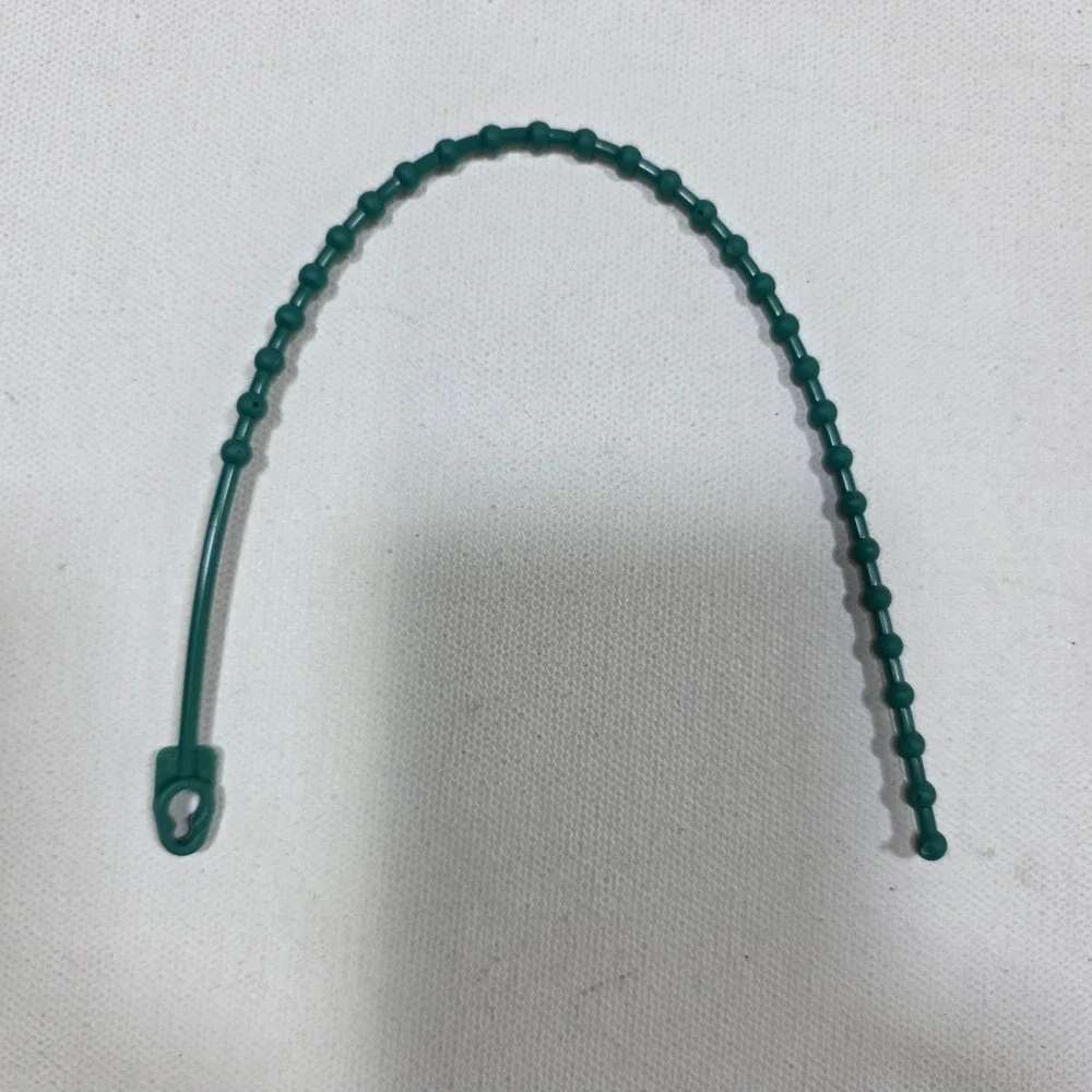 Holiday Living Adjustable Garland Ties 20 ct Green Indoor Outdoor 7202220GLO